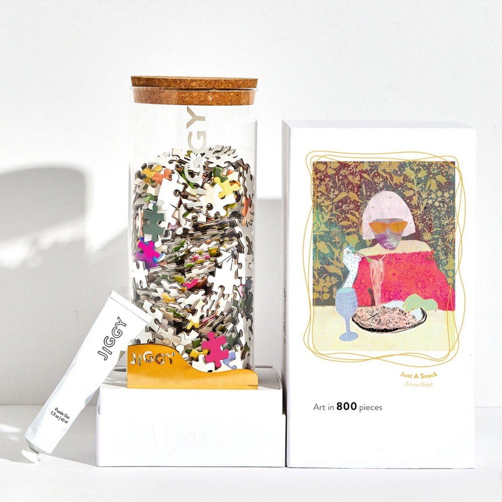 Jiggy Just a Snack by Emma Repp 800 Piece Puzzle | NWT